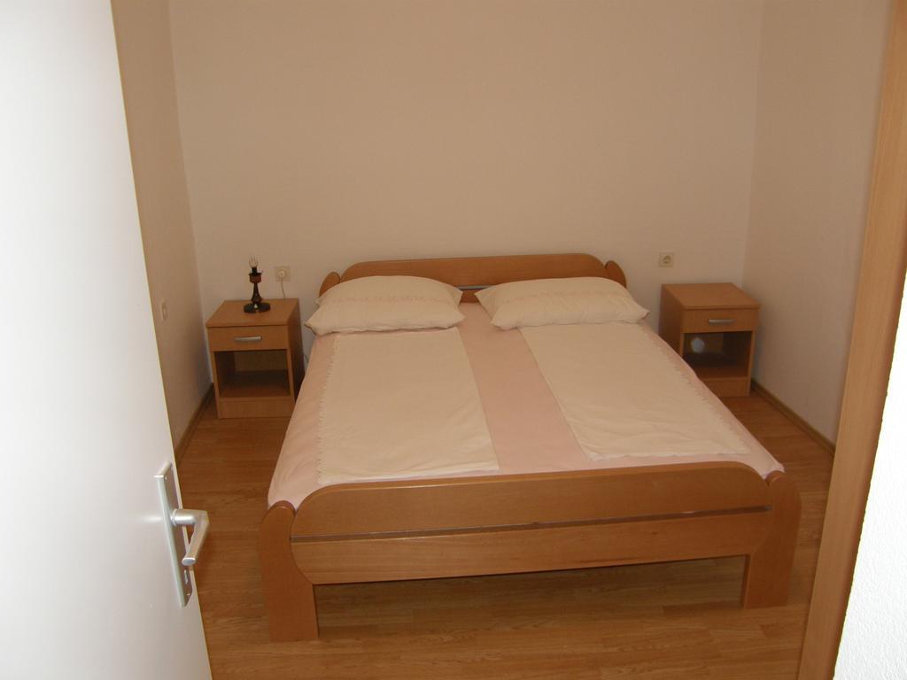 Apartment Tea Makarska Buitenkant foto