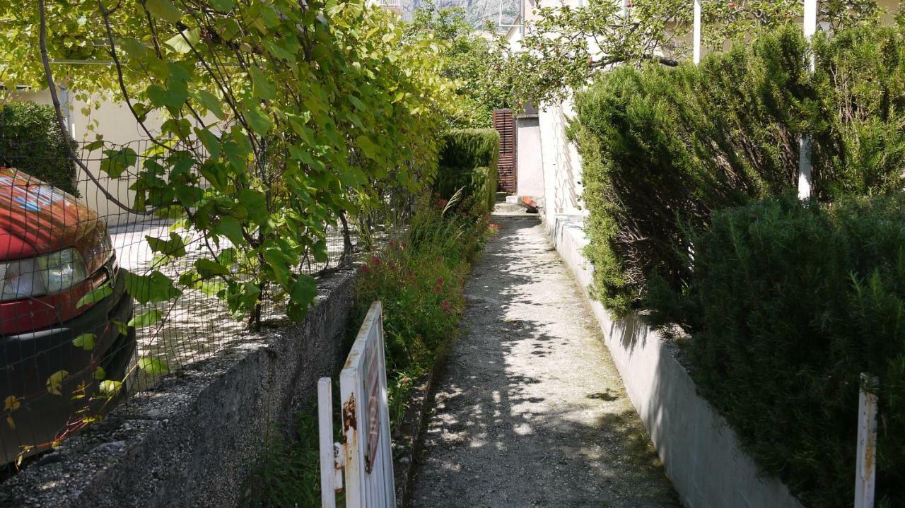 Apartment Tea Makarska Buitenkant foto